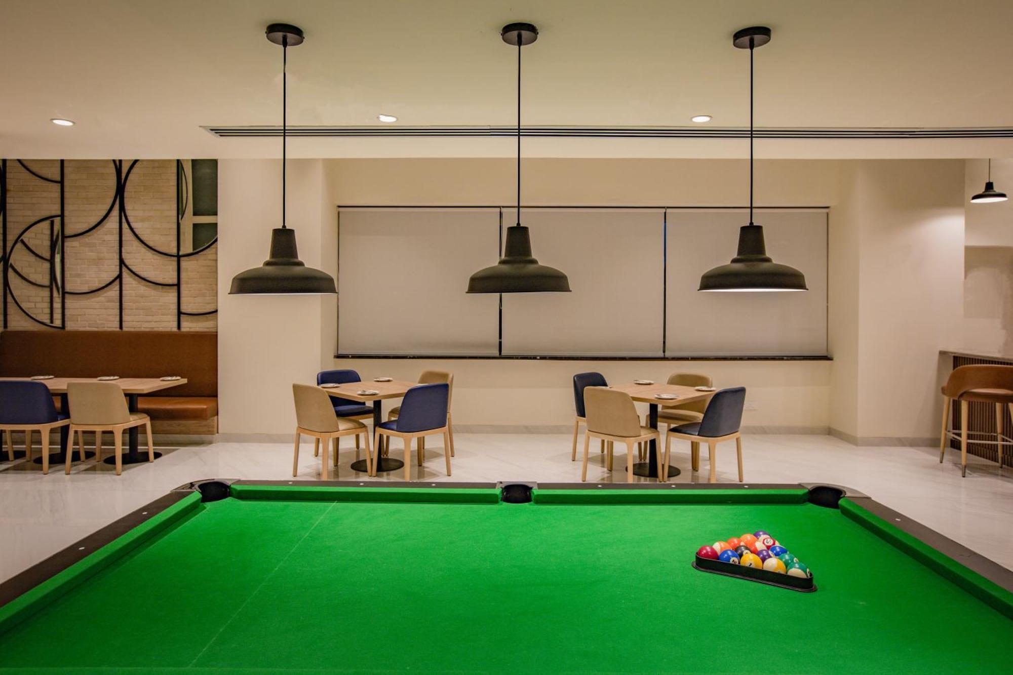 Keys Prima By Lemon Tree Hotels, Pimpri, Pune Exterior foto